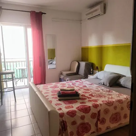 Room&4you Supetar