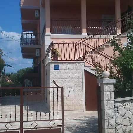 & 4you Maison d'hôtes Supetar