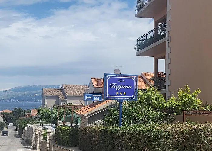 Πανσιόν & 4you Supetar